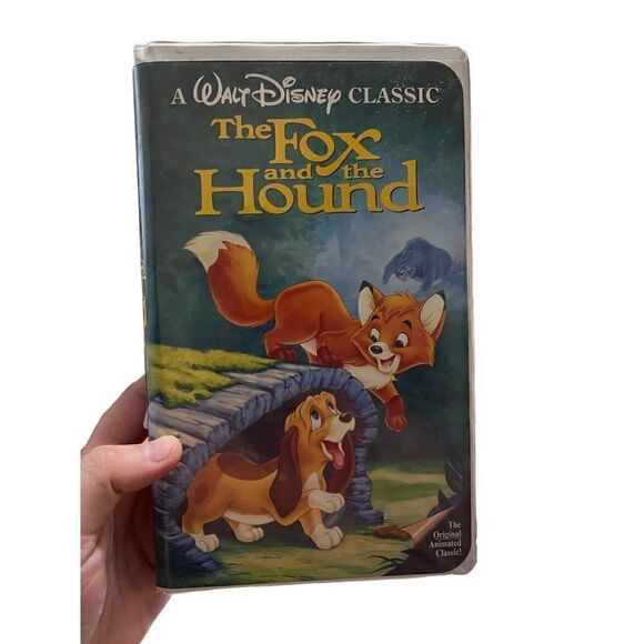 The Fox and the Hound VHS a Walt Disney Classic, good condition, Black Diamond, - Picture 2 of 4
